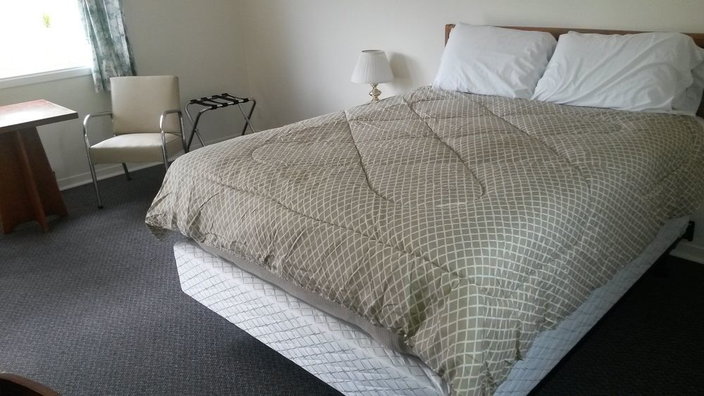 Cornerstone Motel Cheticamp Bagian luar foto